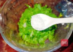 香菜葱花煎蛋的做法图解3