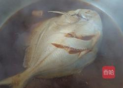 糖醋鲳鱼的做法图解8