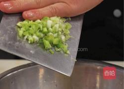 古城三鲜麦饼的做法图解2