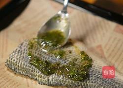 松露黄油烤鲈鱼的做法图解6