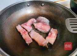 紫苏水煮鱼的做法图解2