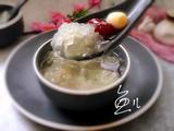 银耳莲子红枣汤