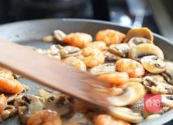 黑松露烘蛋三明治的做法图解4