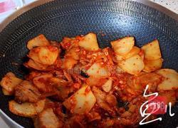 辣白菜土豆片的做法图解10