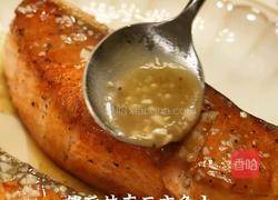 黑松露柠檬蒜香三文鱼的做法图解7