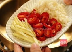 蒜香黄油蛤利的做法图解1