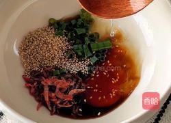 虾滑宽面的做法图解6