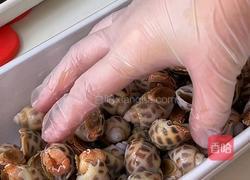 蒜香芥末花螺虾的做法图解1