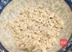 芹菜叶面汤的做法图解1