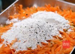 西葫芦虾仁蛋饼的做法图解3