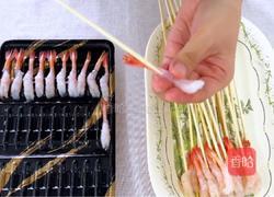 加拿大北极虾生虾折耳根青柠串串的做法图解3