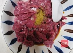 香菜炒牛肉的做法图解1