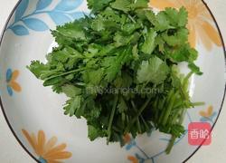 香菜炒牛肉的做法图解3
