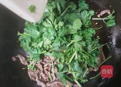香菜炒牛肉的做法图解7