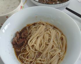 卤肉面🍜[图]